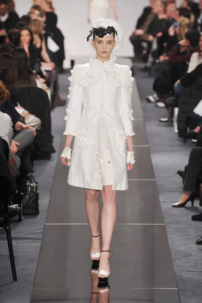 Look 22